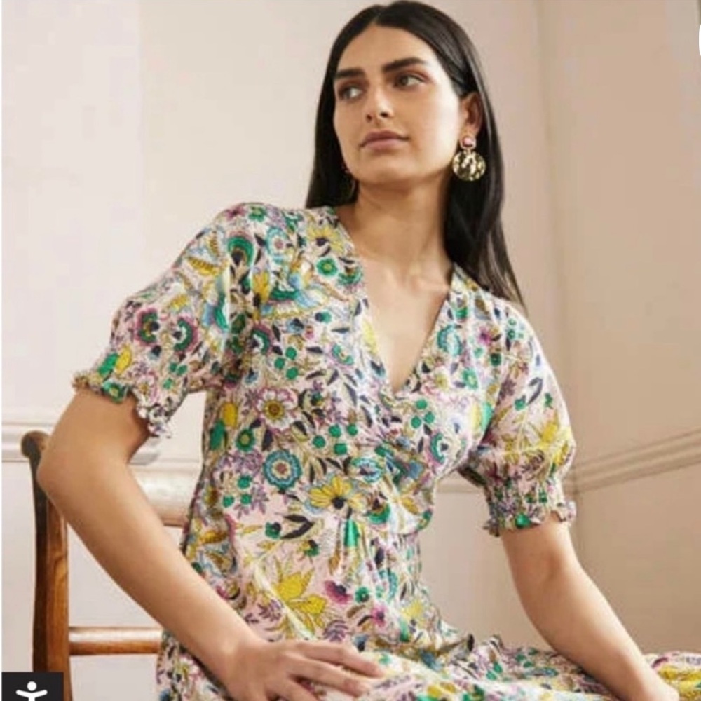 Boden V-Neck Midi Tea Dress Milkshake Tropical Meadow floral print Size 2 petite - Picture 3 of 10
